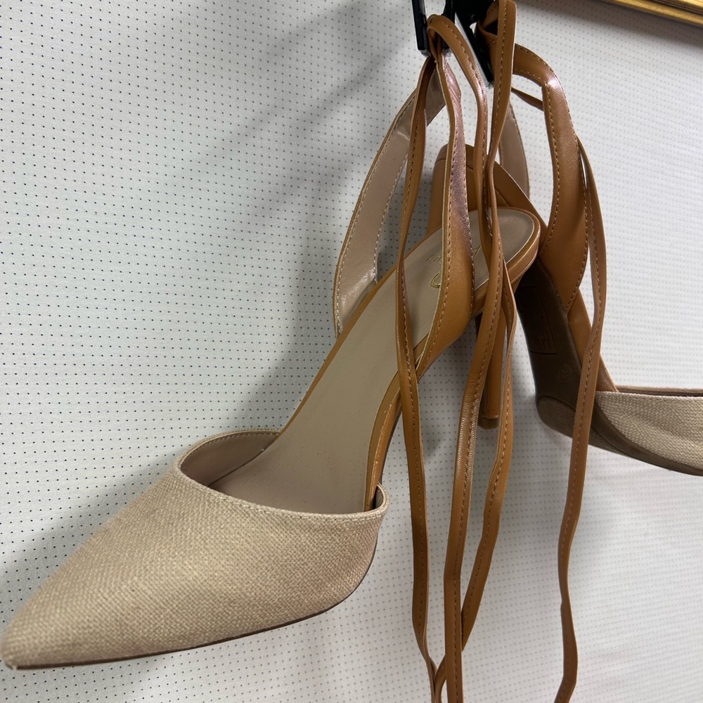 Mix No. 6 Cream and Tan Ankle Wrap Heels - 8 - NWOT